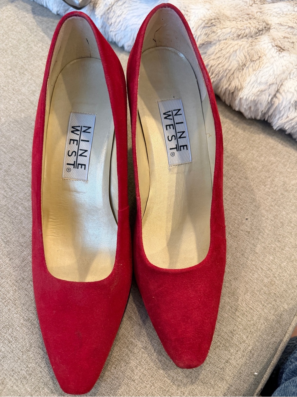Nine West Red Suede Mid Heel Pumps - Picture 3 of 5